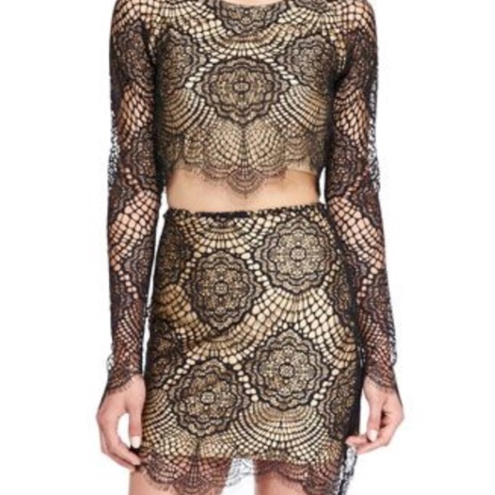 Hot Miami styles 2 piece lace outfit